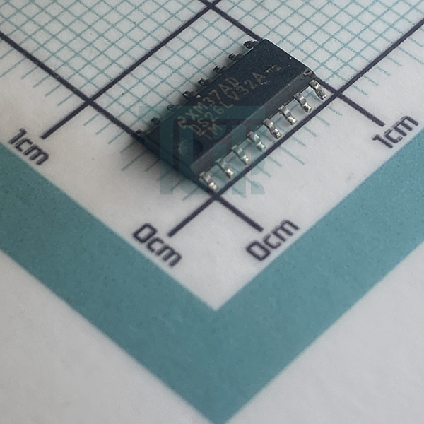 DS26LV32ATM-3V Enhanced CMOS Quad Differential Line Receiver